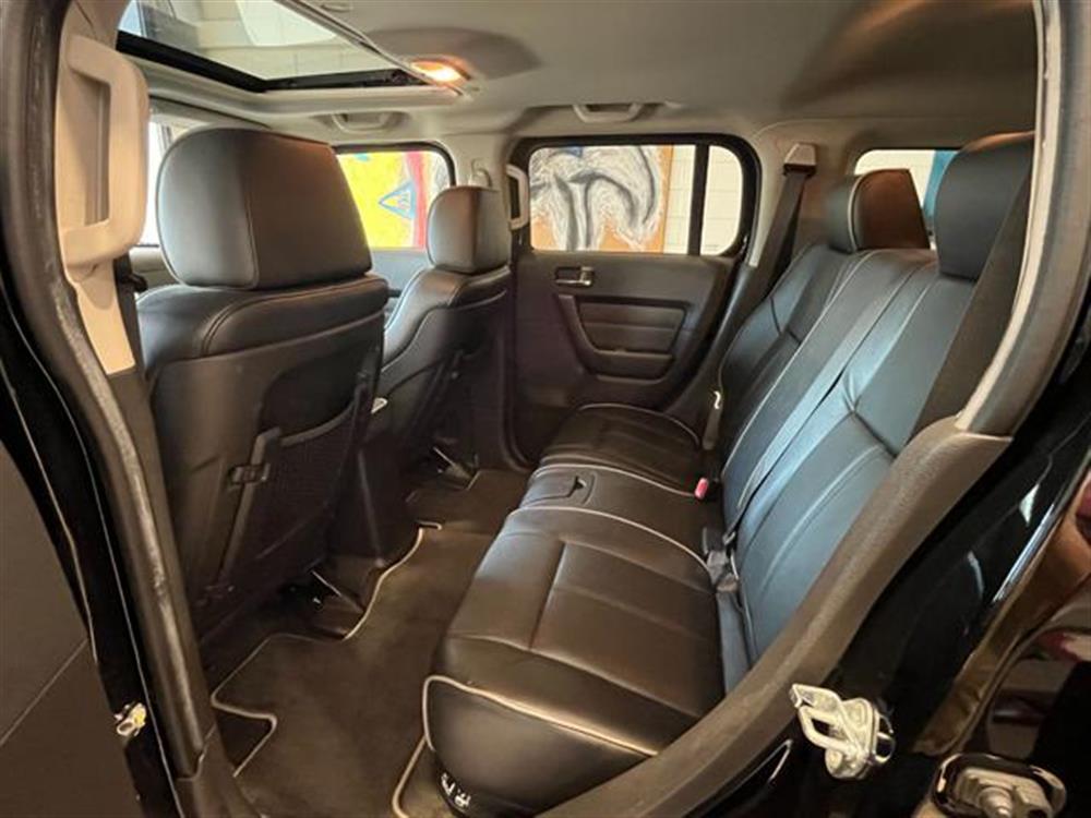 H3 H3 3.7 aut. Luxury