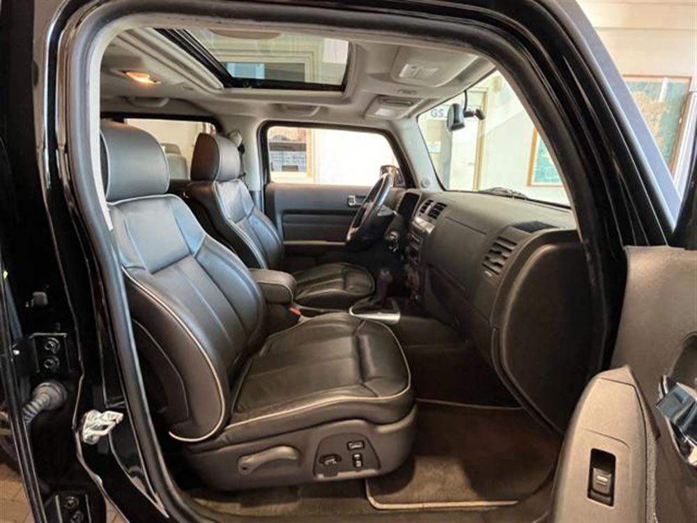 H3 H3 3.7 aut. Luxury