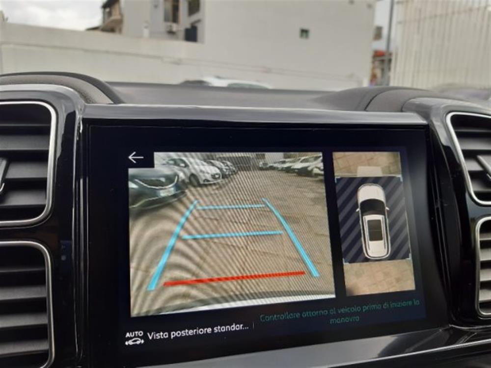 C5 Aircross C5 Aircross Hybrid 225 E-EAT8 Sh