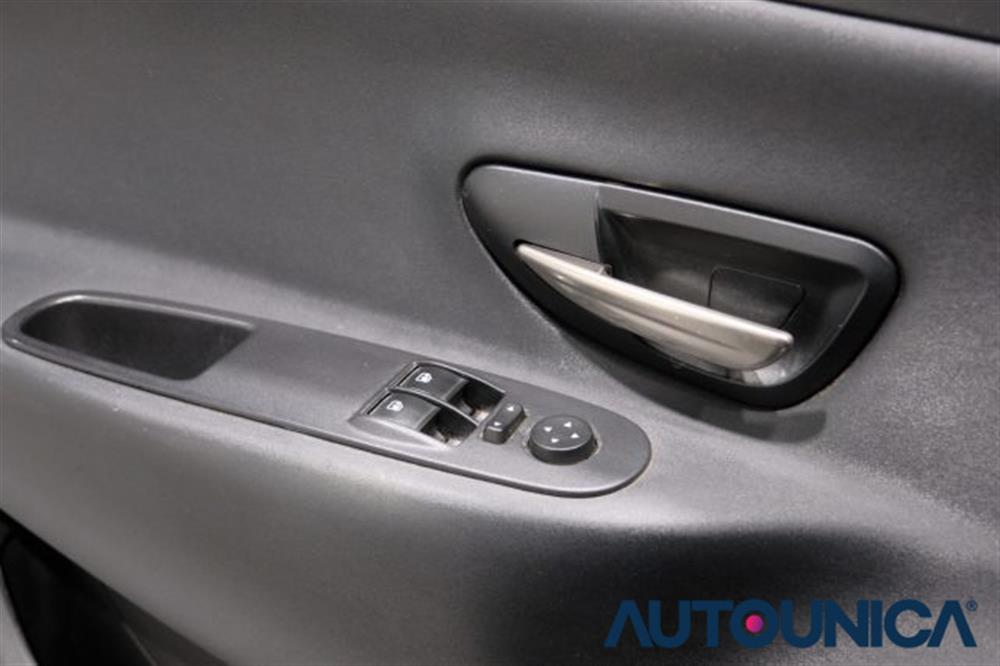 Ypsilon Ypsilon 1.2 69 CV 5 PORTE GO