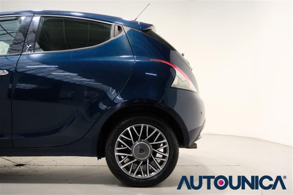 Ypsilon Ypsilon 1.2 69 CV 5 PORTE GO