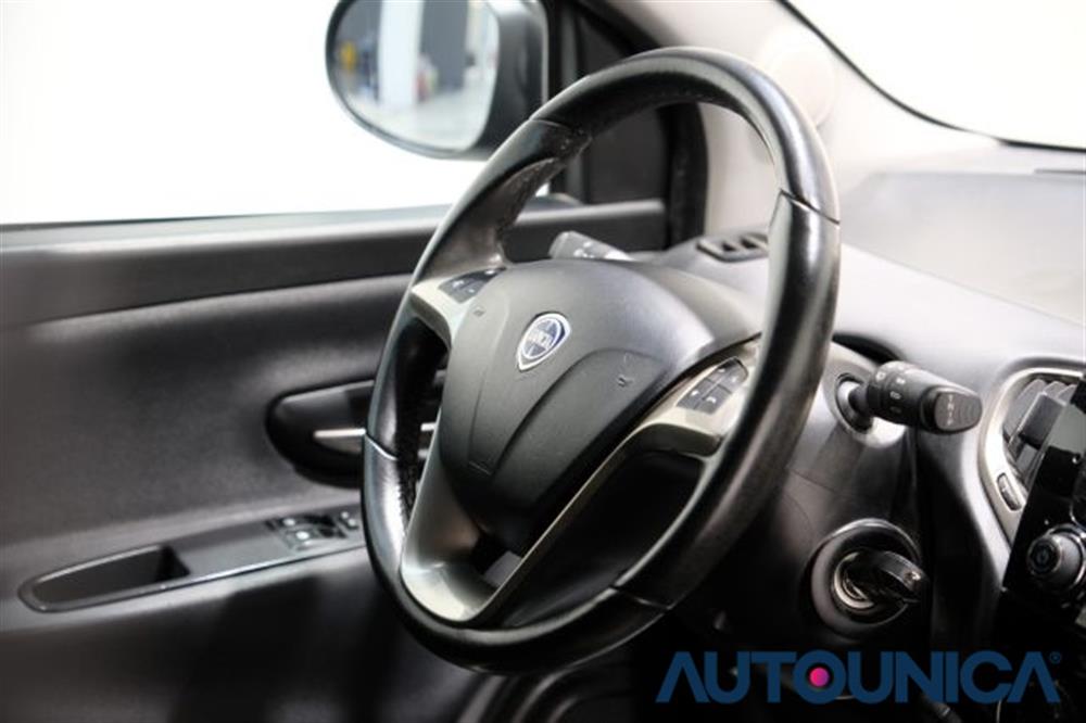 Ypsilon Ypsilon 1.2 69 CV 5 PORTE GO