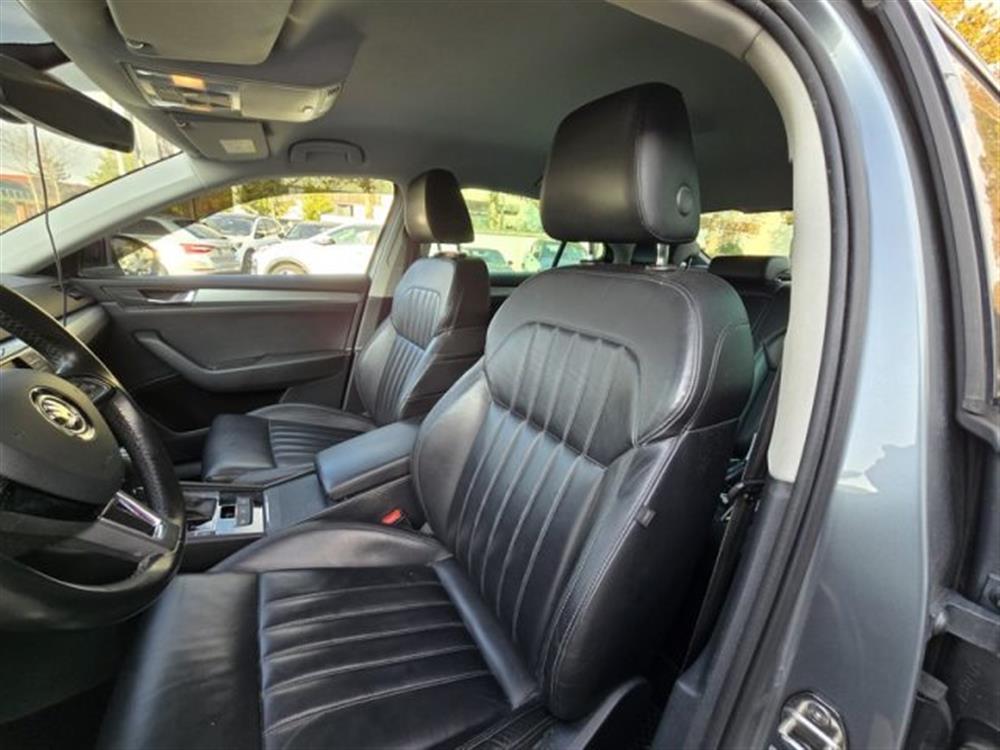 Superb Superb 2.0 TDI DSG Ambition