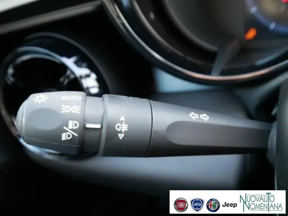 Junior Junior 1.2 136 CV Hybrid eD