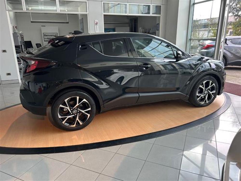 C-HR C-HR 1.8 Hybrid E-CVT Tre