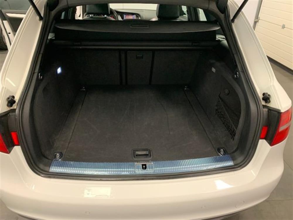 A4 A4 Avant SW S-LINE Tett