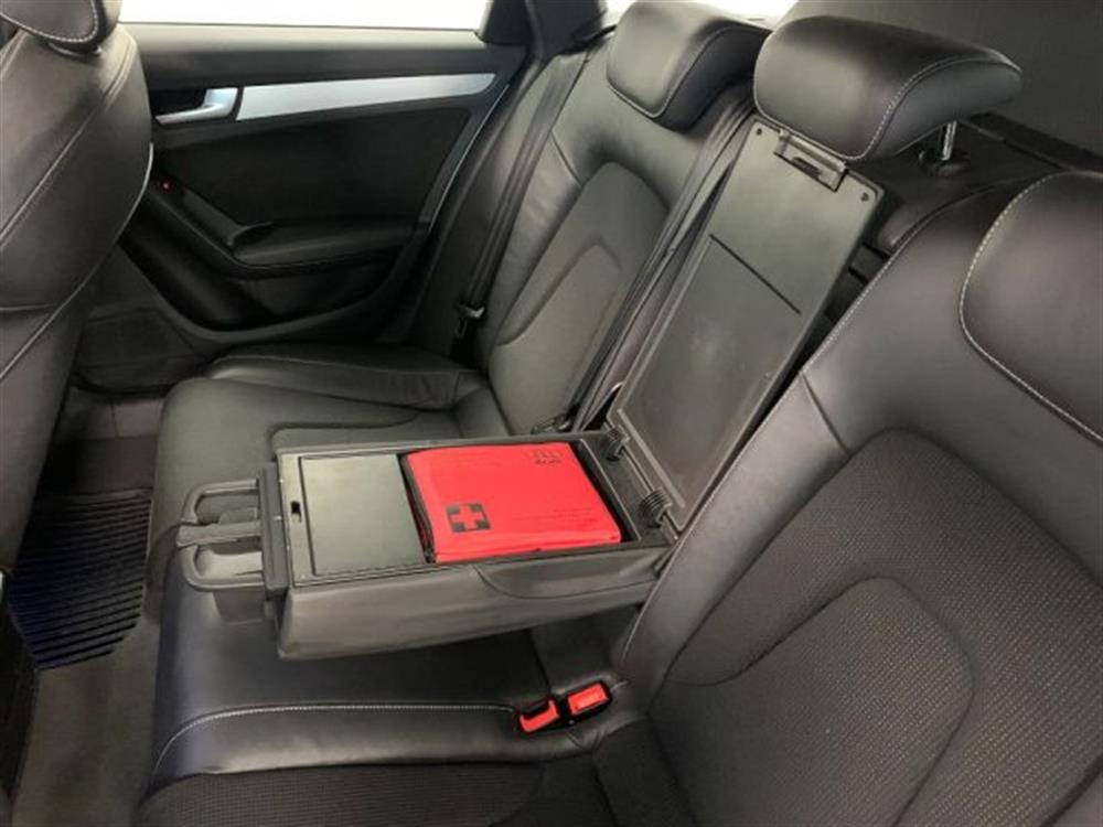 A4 A4 Avant SW S-LINE Tett