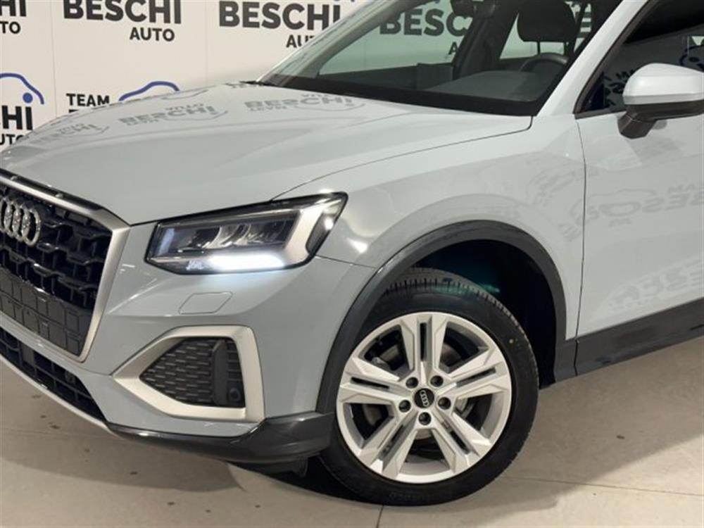 Q2 Q2 35 TFSI 150CV S tron