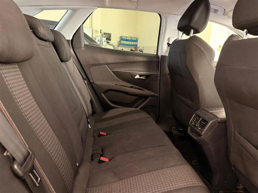 3008 3008 BlueHDi 130 S&S EAT8