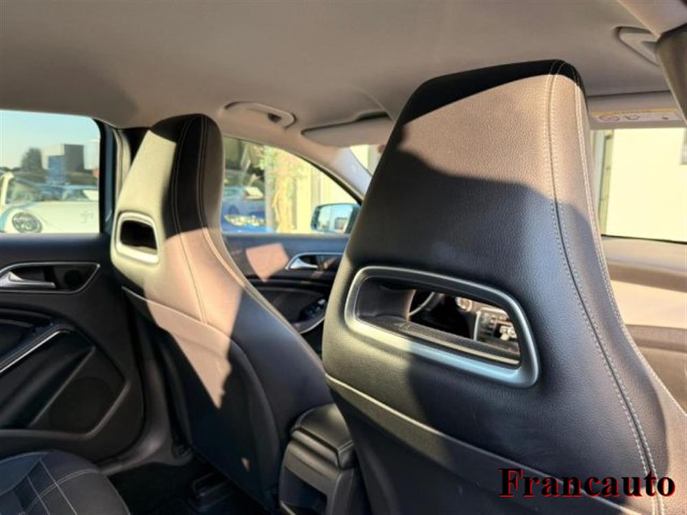 GLA 200 GLA 200 CDI Premium