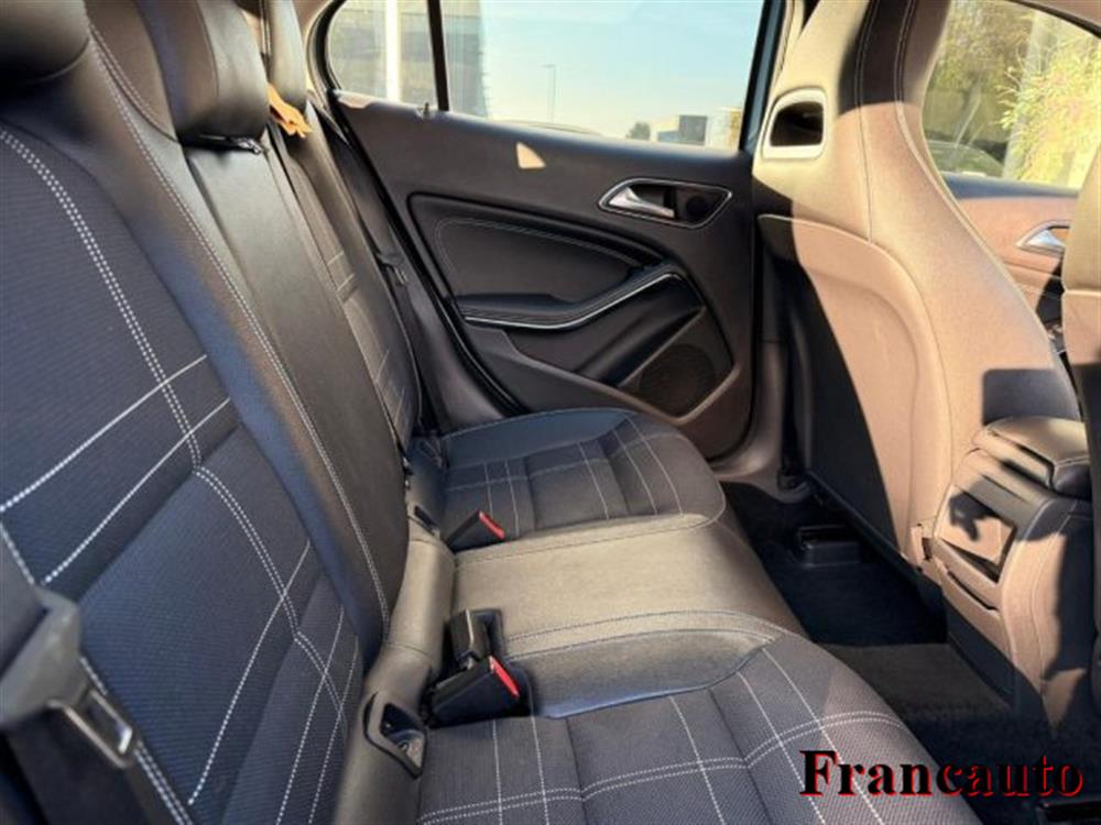 GLA 200 GLA 200 CDI Premium