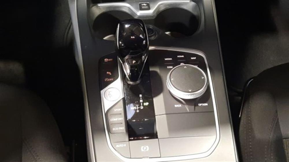 116 116 i 5p. Business Advan