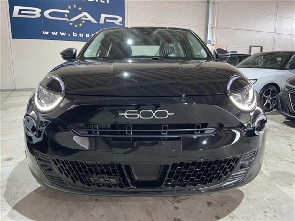 600 600 Hybrid 100 CV DCT MH