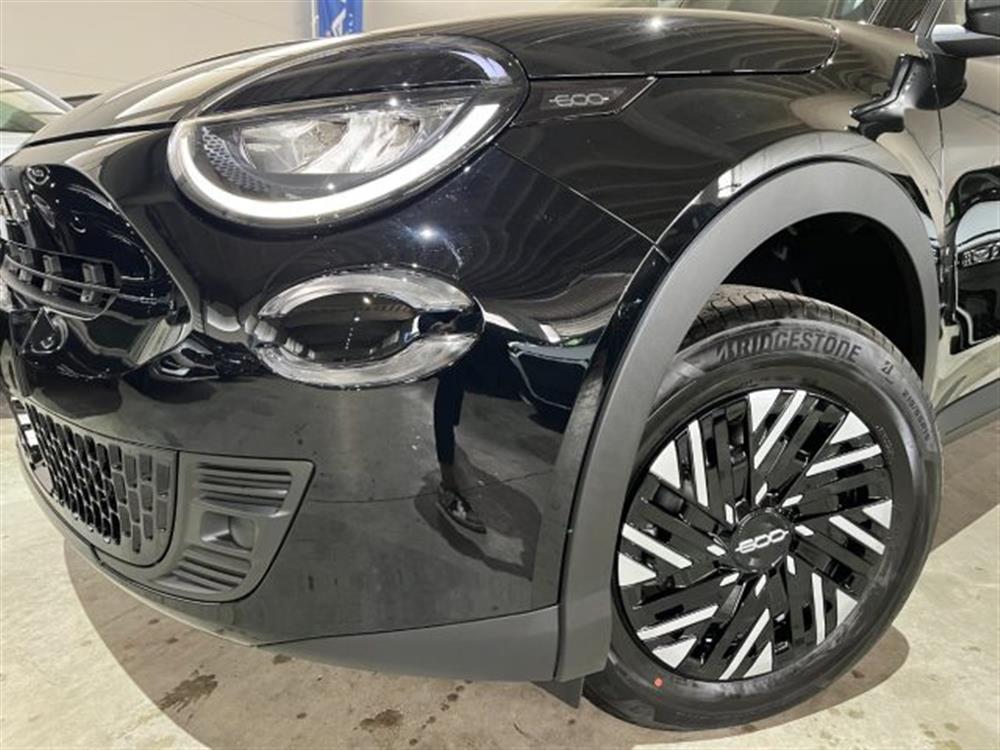 600 600 Hybrid 100 CV DCT MH