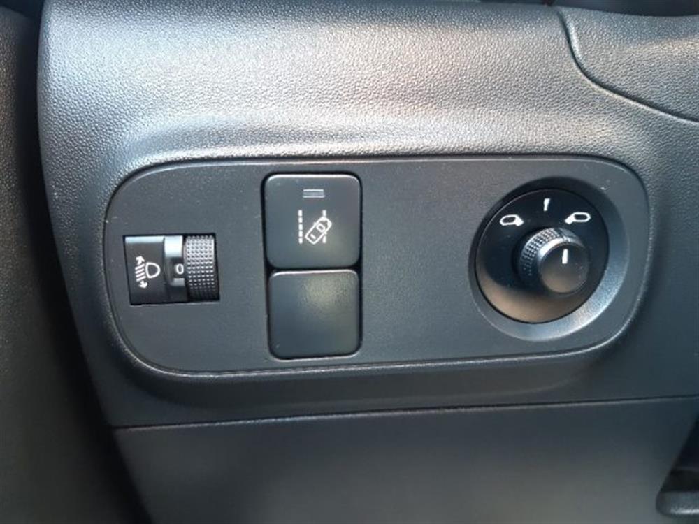 C3 C3 PureTech 82 Shine