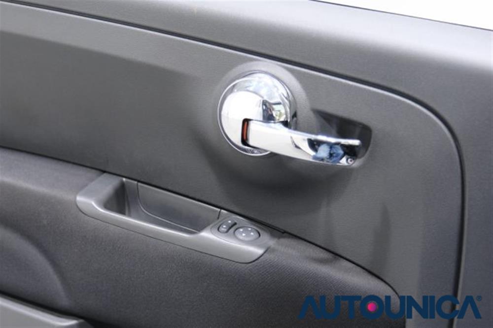 500 500 1.2 LOUNGE AUTOMATIC