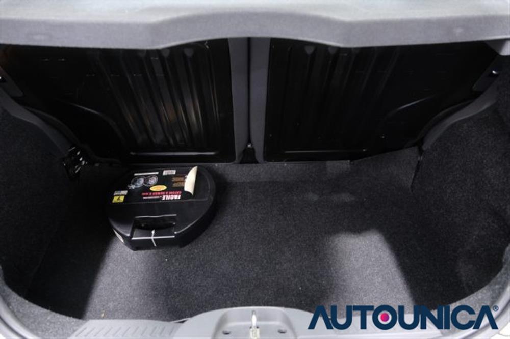 500 500 1.2 LOUNGE AUTOMATIC