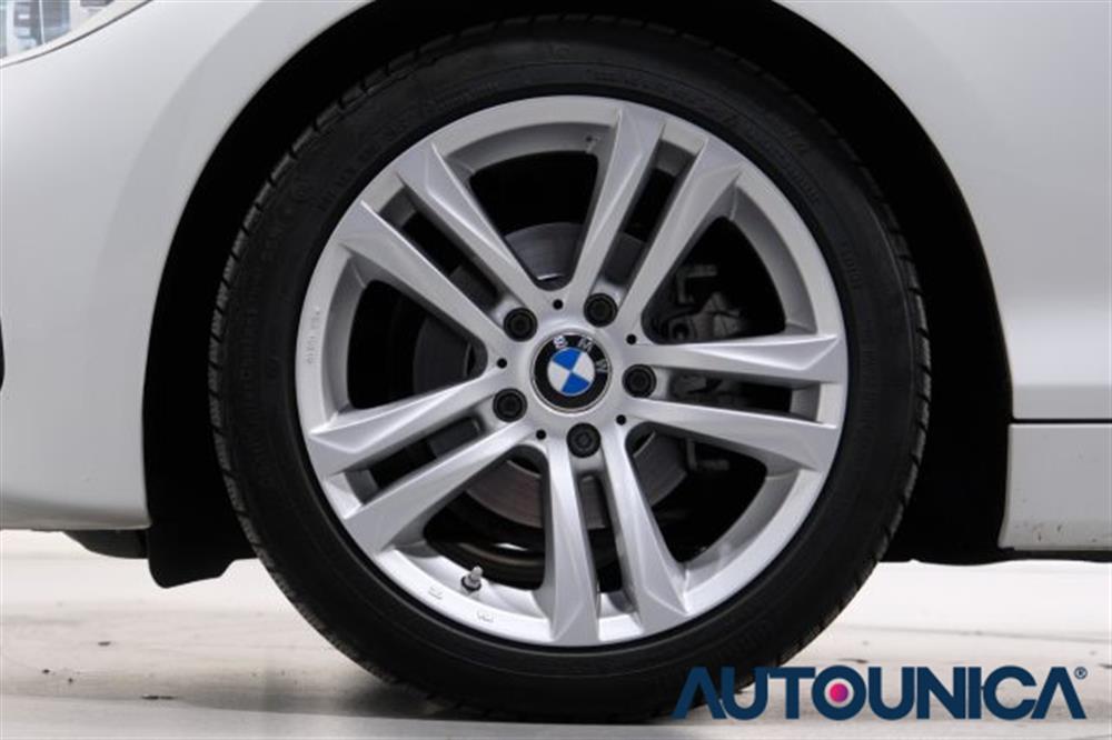 118 118 D 5 PORTE MSPORT AUT