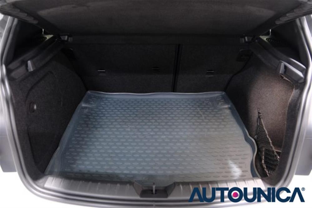 118 118 D 5 PORTE MSPORT AUT