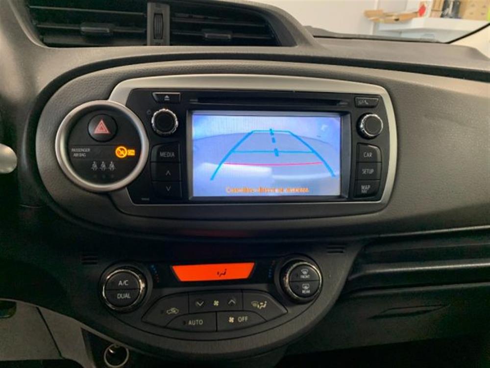 Yaris Yaris 1.0 Benzina Lounge 5