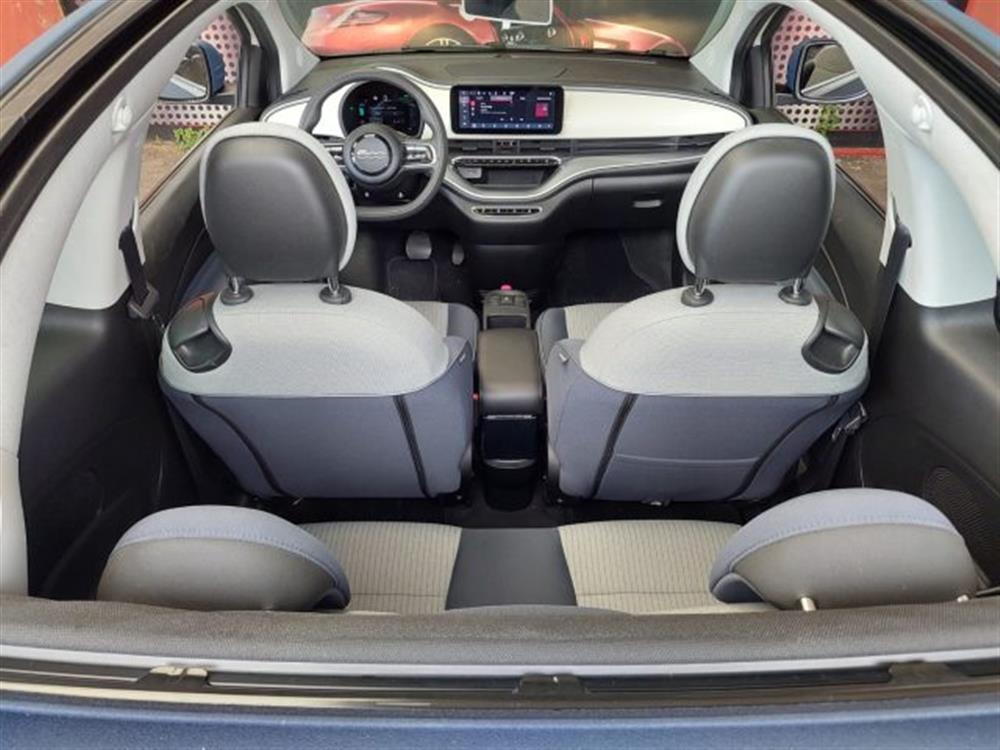 500e 500e Icon Cabrio 42 kWh