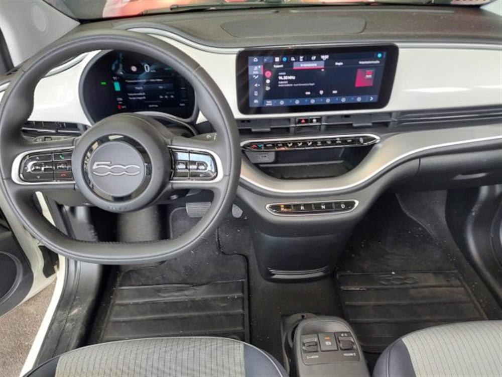 500e 500e Icon Cabrio 42 kWh