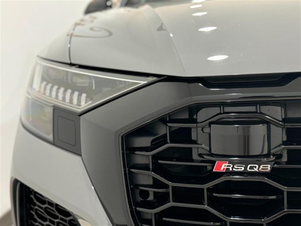RS Q8 RS Q8 TFSI V8 Quattro Tipt