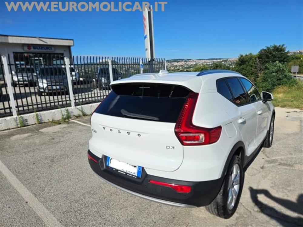 XC40 XC40 2.0 D3 Momentum 150c