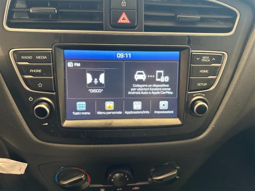 i20 i20 1.200 BENZINA 75 CV