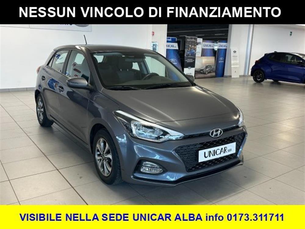 i20 i20 1.200 BENZINA 75 CV