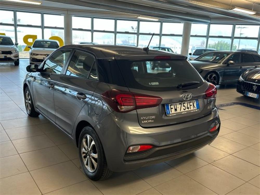 i20 i20 1.200 BENZINA 75 CV