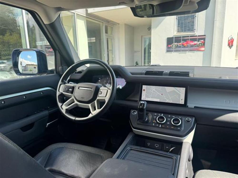 Defender Defender 110 2.0 SD4 240CV AW