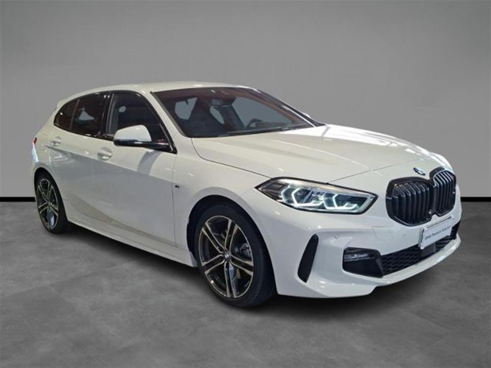 118 118 d 5p. Msport Aut.