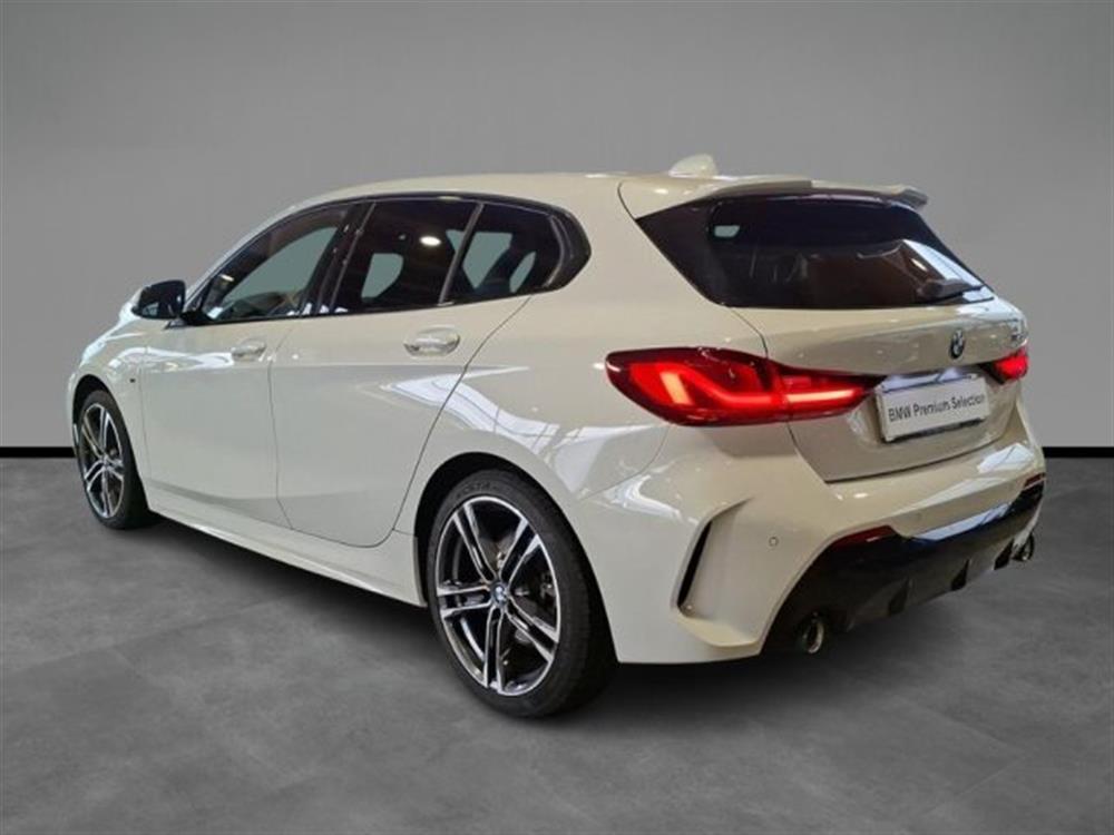 118 118 d 5p. Msport Aut.
