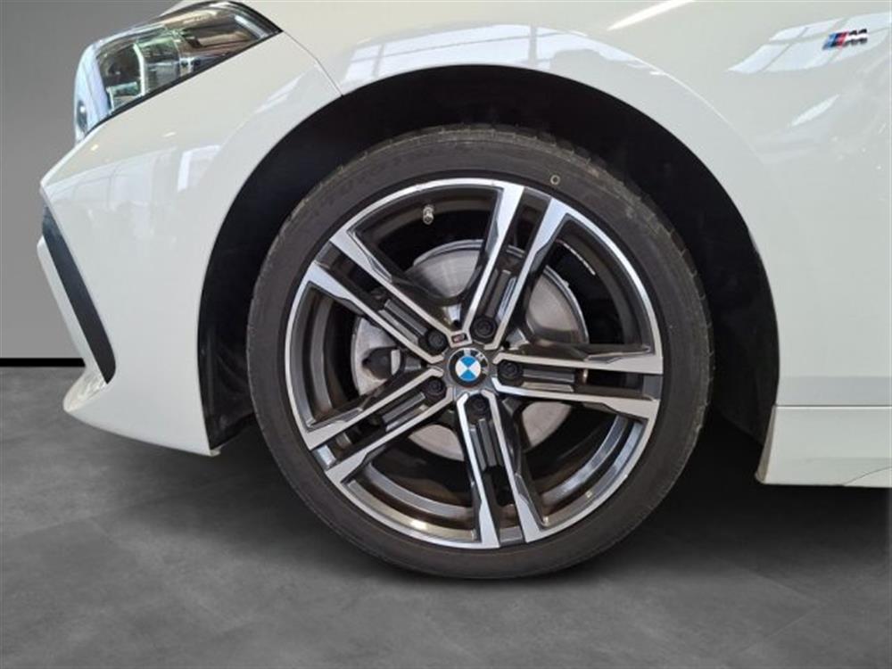 118 118 d 5p. Msport Aut.