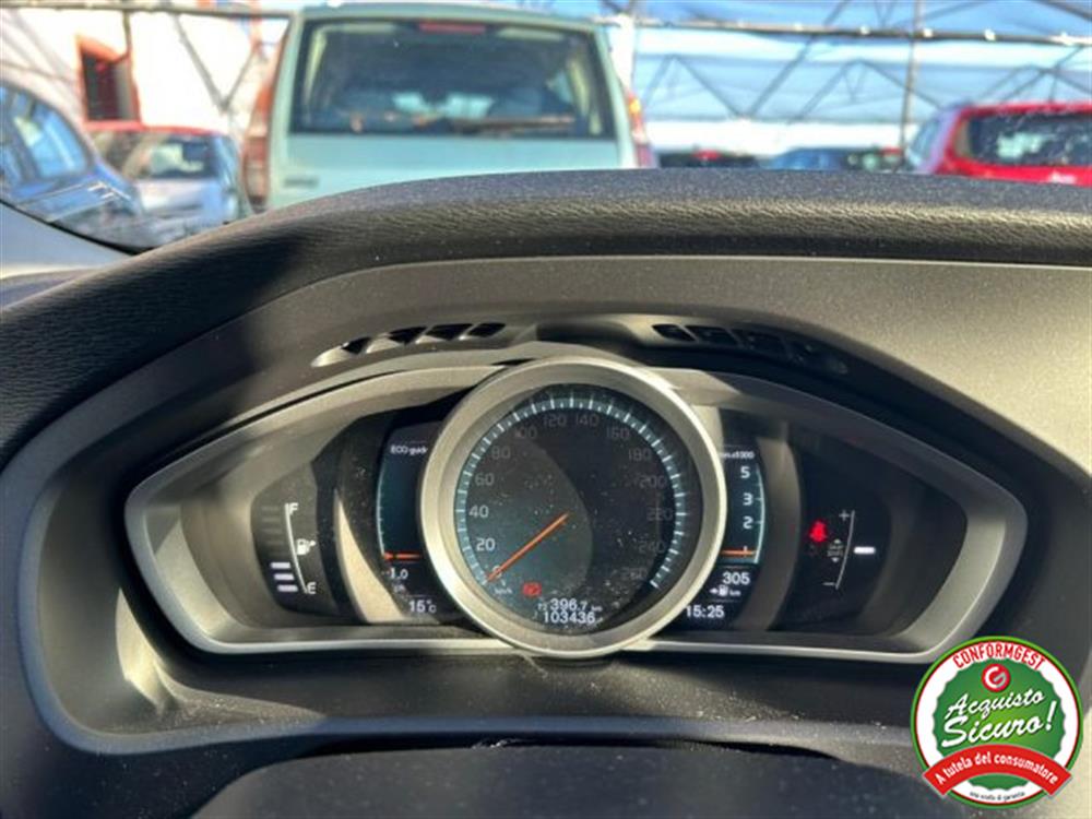 V40 V40 D2 Business Navi