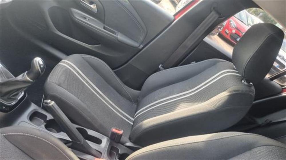 Corsa Corsa 1.2 Design & Tech GP