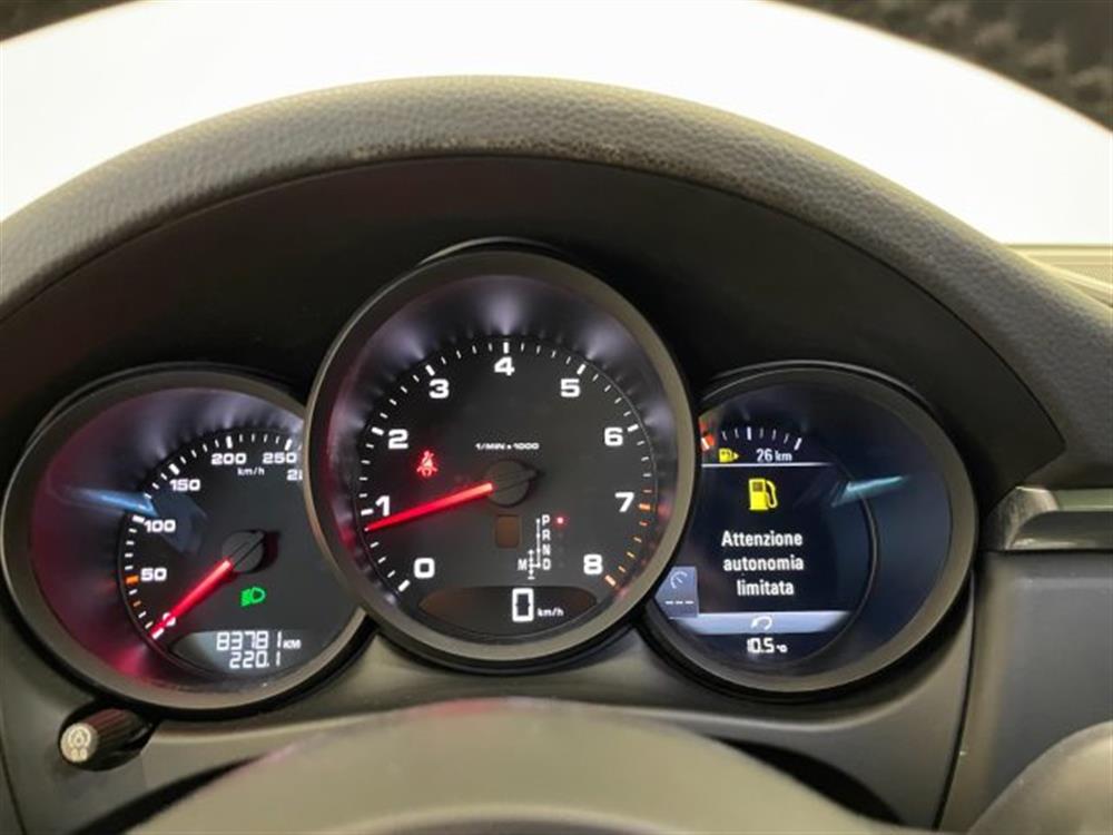 Macan Macan 2.0 PDK * PELLE * 24