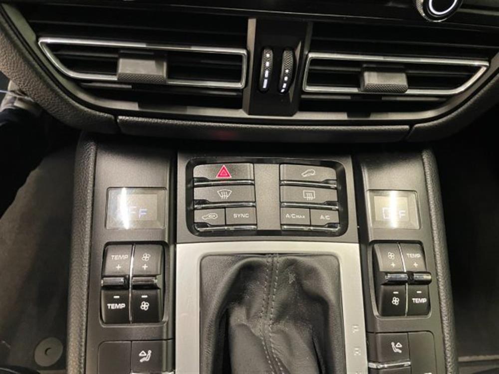 Macan Macan 2.0 PDK * PELLE * 24