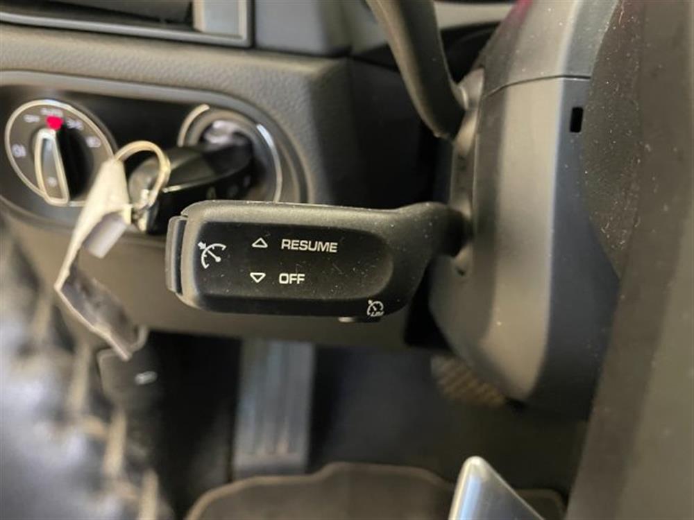 Macan Macan 2.0 PDK * PELLE * 24