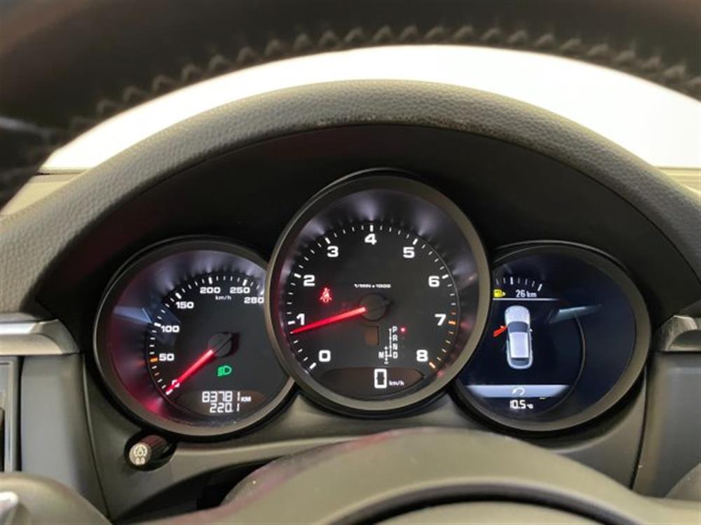 Macan Macan 2.0 PDK * PELLE * 24