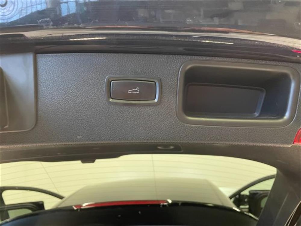 Macan Macan 2.0 PDK * PELLE * 24