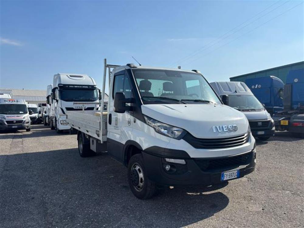 Daily Daily 35C16 2.3 Cassone fi