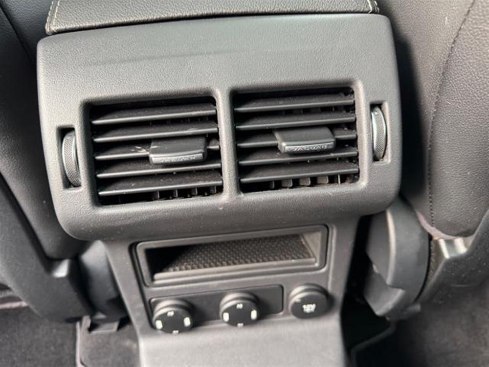 F-Pace F-Pace 2.0 D 180 CV aut. R-