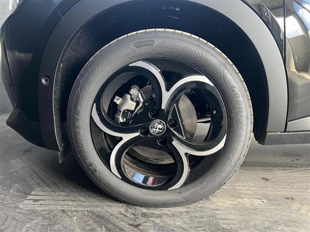 Junior Junior 1.2 145 CV Hybrid eD