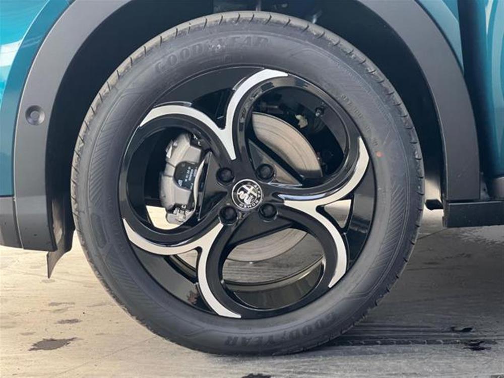 Junior Junior 1.2 145 CV Hybrid eD