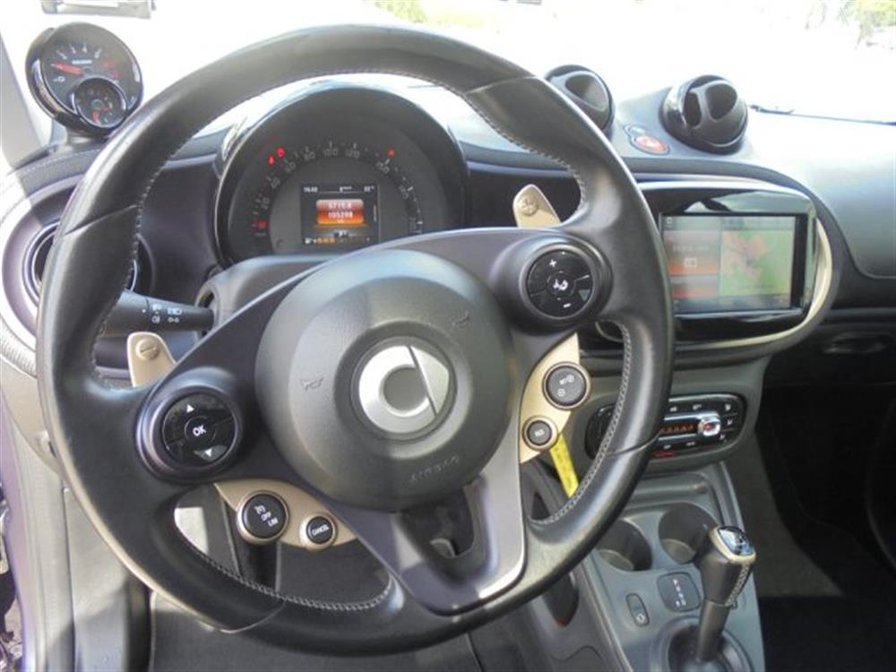 ForTwo ForTwo BRABUS 0.9 Turbo twi