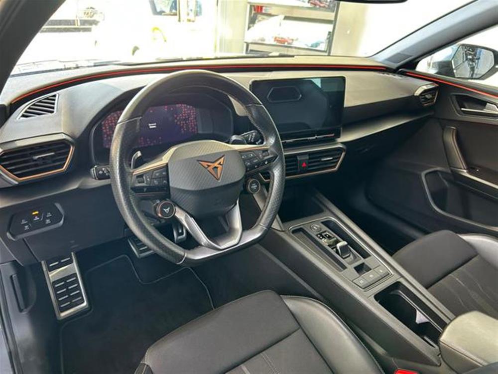 Leon Leon 1.4 e-HYBRID 245 CV