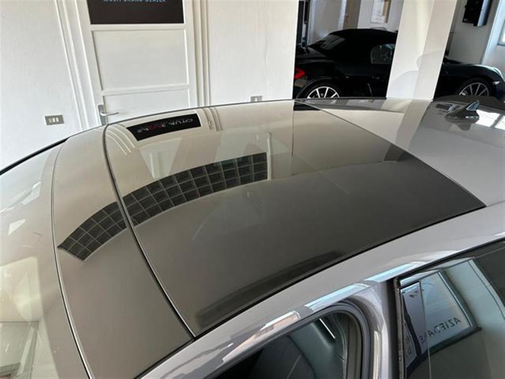 Leon Leon 1.4 e-HYBRID 245 CV