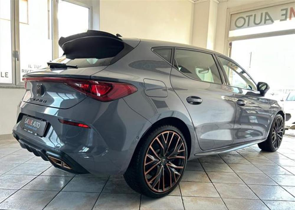 Leon Leon 1.4 e-HYBRID 245 CV